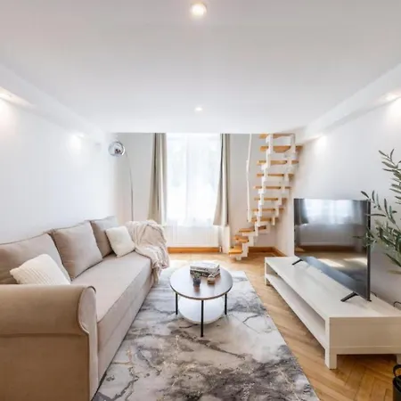 Modern Duplex Haven With Loft Charm *